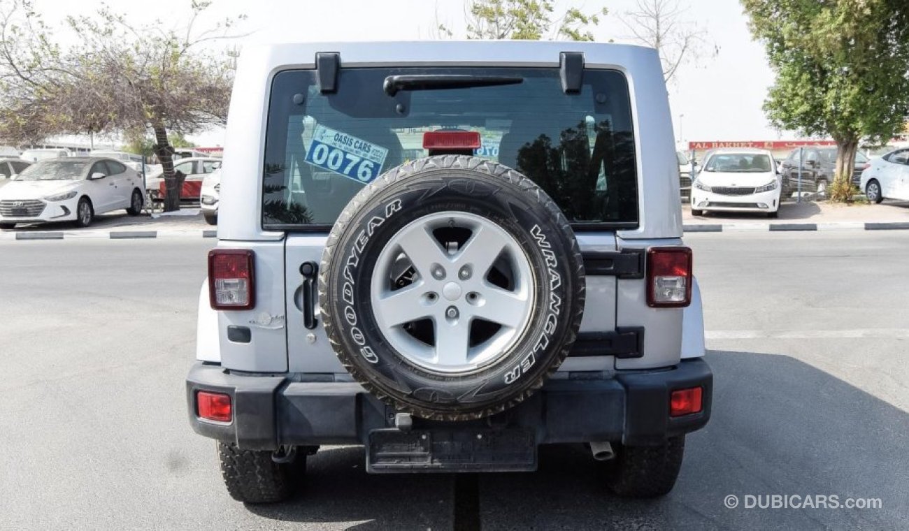 Jeep Wrangler Sahara Unlimited 3.6L 4WD - GCC SPECS -4 DOORS - ZERO KILOMETER - (Price Offered-For Export)