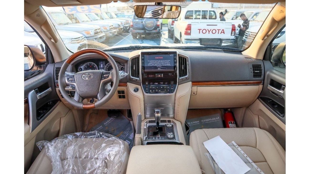 Toyota Land Cruiser 2018 Toyota Land Cruiser VXR (J200), 5dr SUV, 5.7L 8cyl