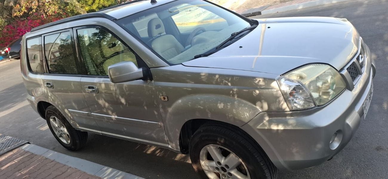 نيسان إكس تريل