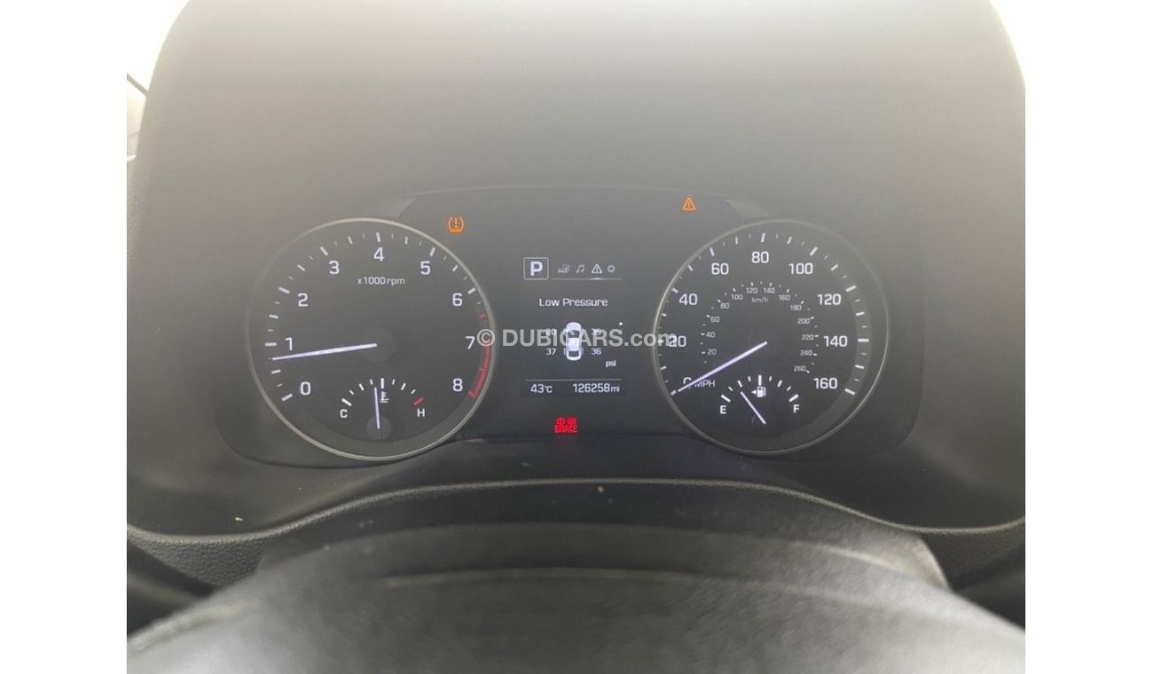 هيونداي إلانترا GL هاي