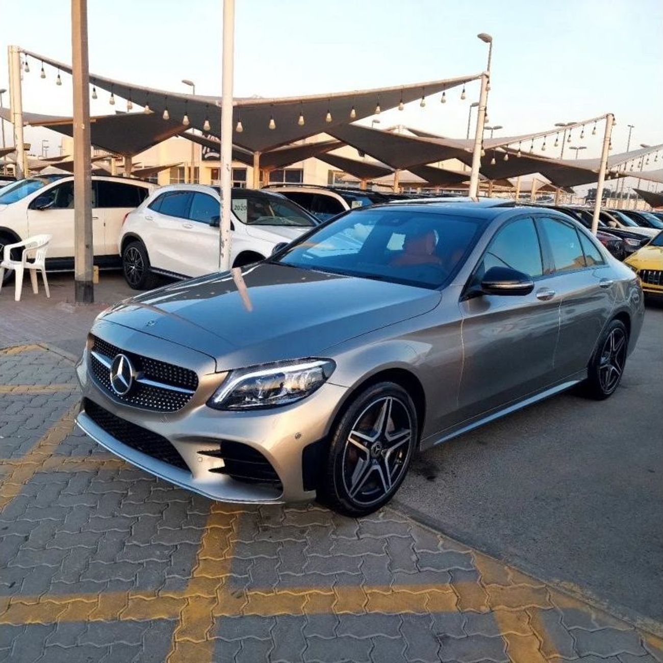 مرسيدس بنز C 300 بريميوم