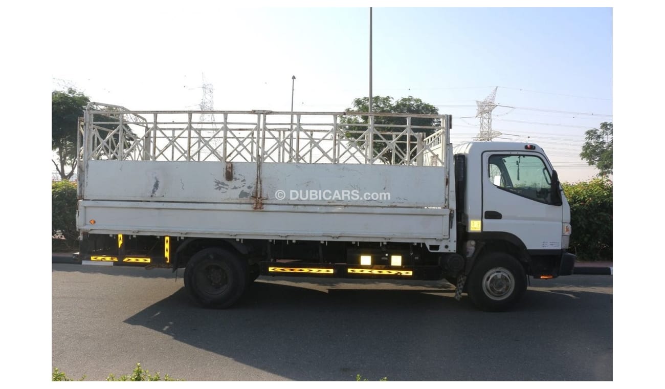Mitsubishi Fuso Canter MITSUBISHI CANTER 2019 LONG BODY GULF SPACE ORGINAL PAINTS