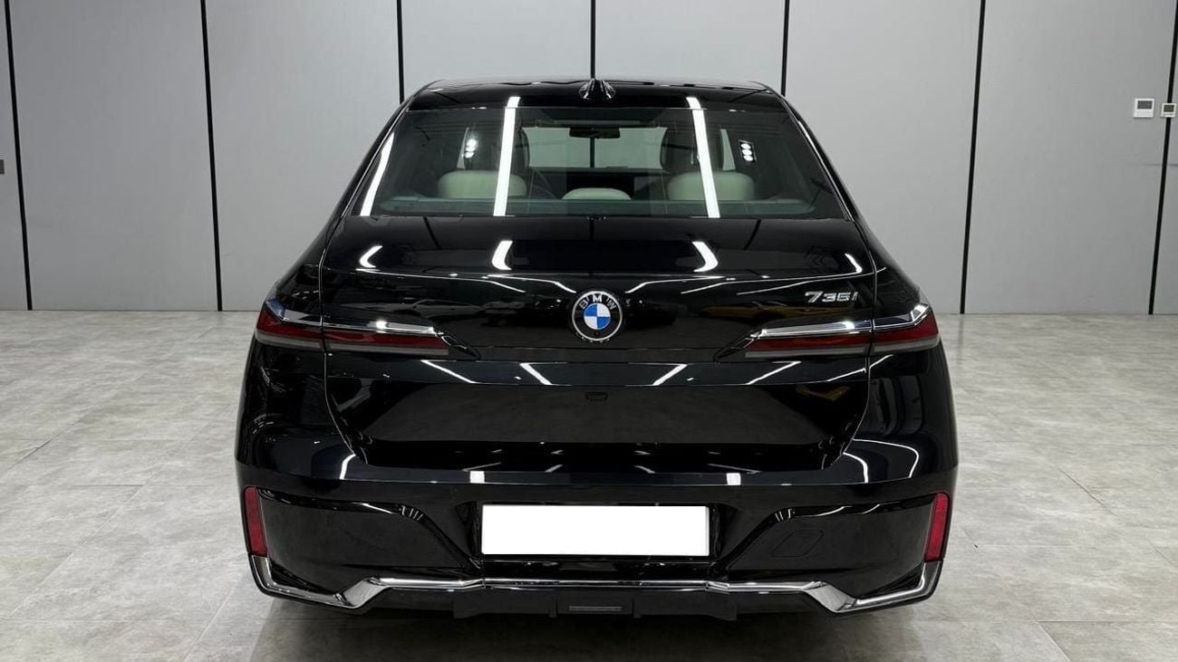 BMW 735 i | M Sport | Brand New | Dealer Warranty & Service Contract