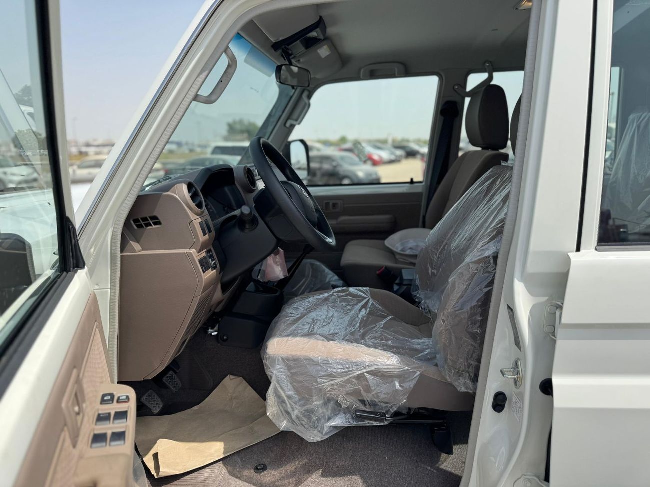 Toyota Land Cruiser 70 LAND CRUISER 76 2025 GCC HARDTOP 5 DOOR 2.8L