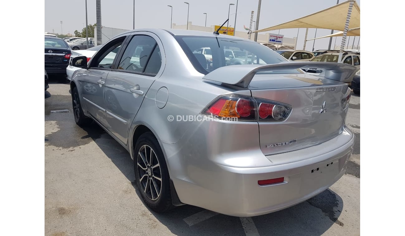 ميتسوبيشي لانسر فضى 2016 خليجى  بحالة ممتازة  بدون صبغ بدون حوادث