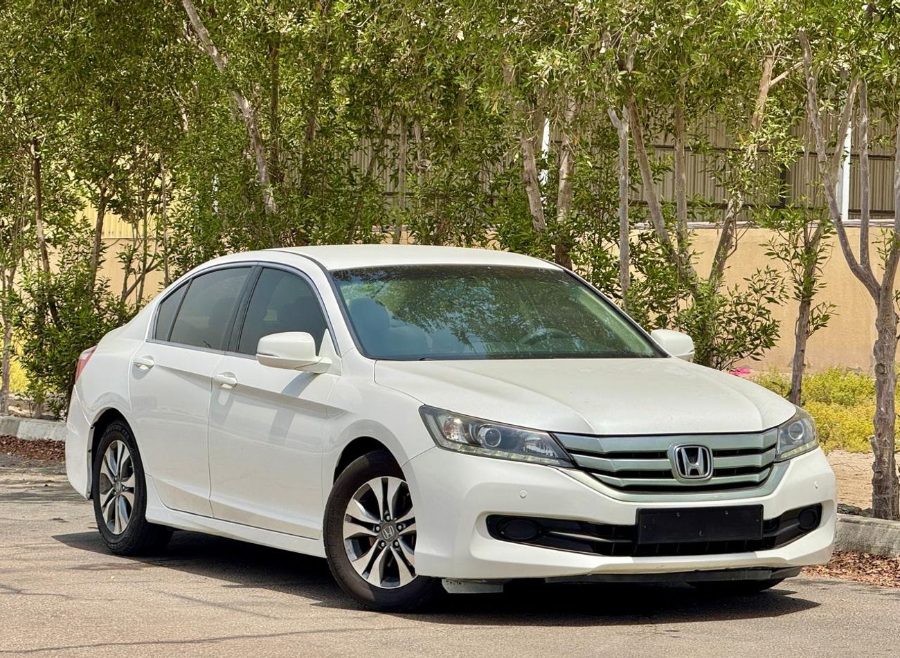 Honda Accord EX 2.4L 1100x24-Monthly l GCC l 2.4L, Cruise, Camera l Accident Free