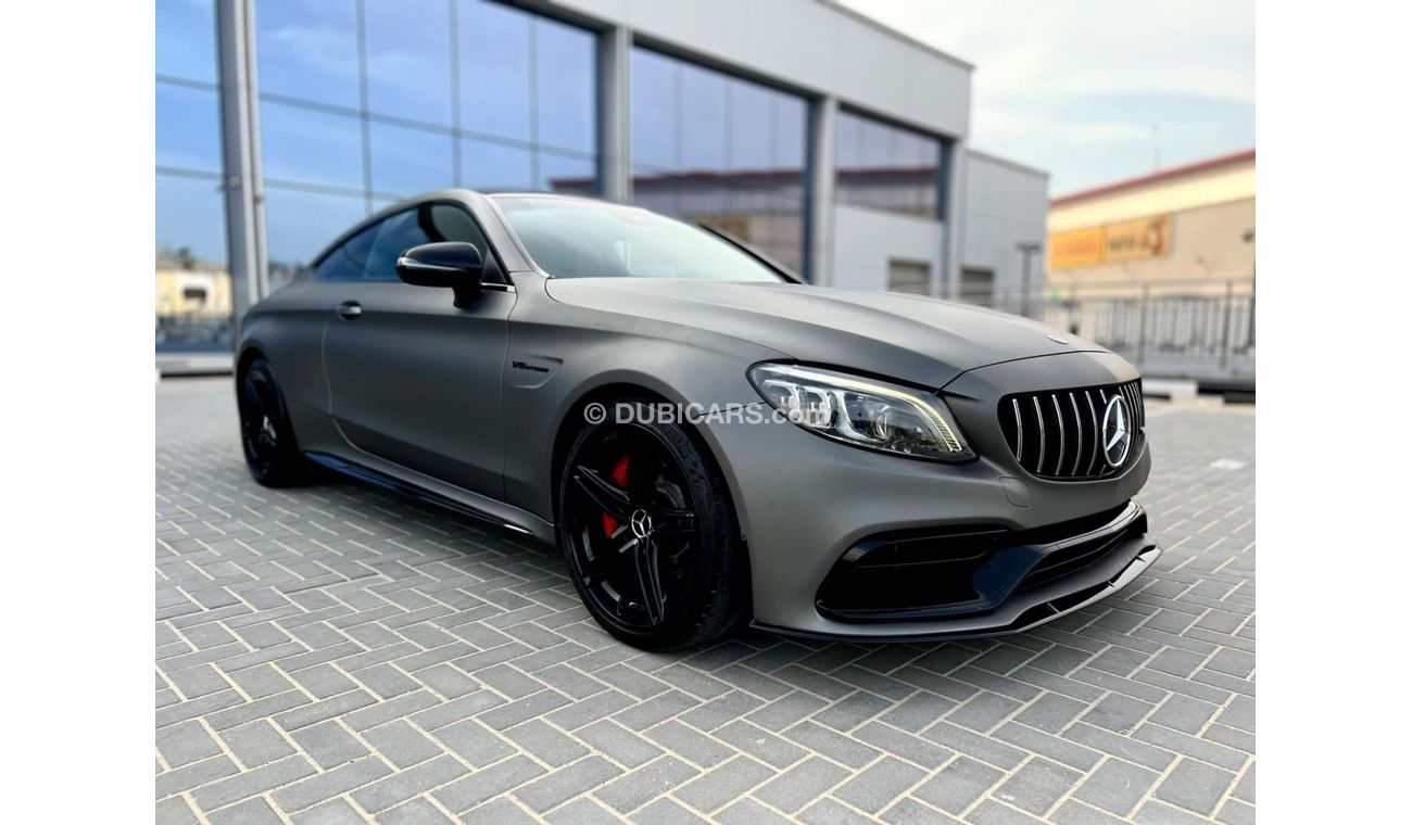 Mercedes-Benz C 63 AMG