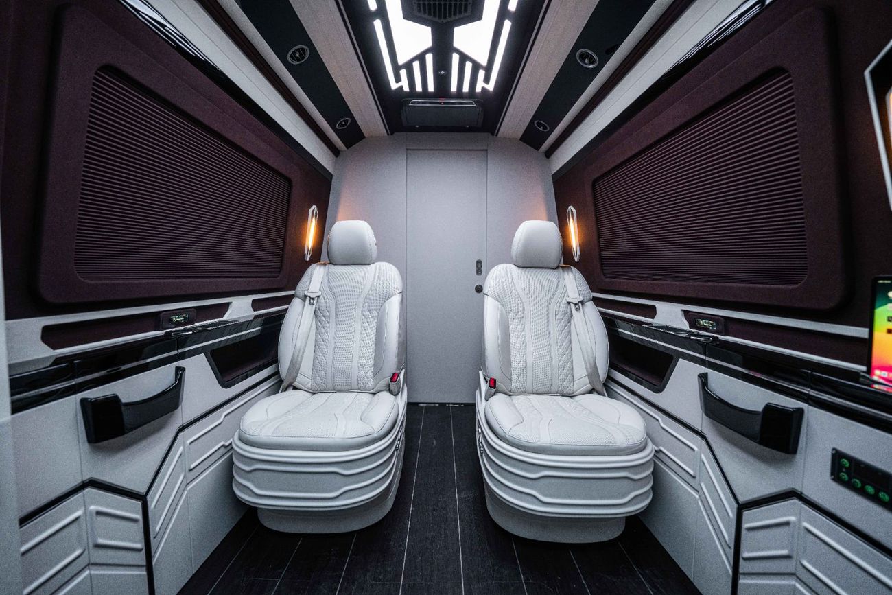 Mercedes-Benz Sprinter VIP High End Transporter with Luxurious Options