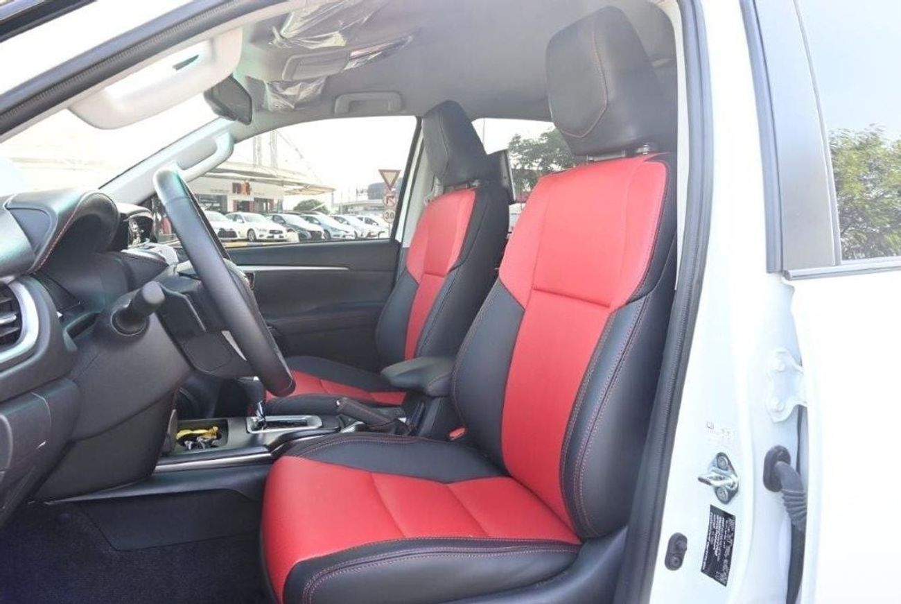 Toyota Fortuner 2024 MODEL TOYOTA FORTUNER LEGENDER VXR V6 4.0L PETROL 7 SEAT AUTOMATIC