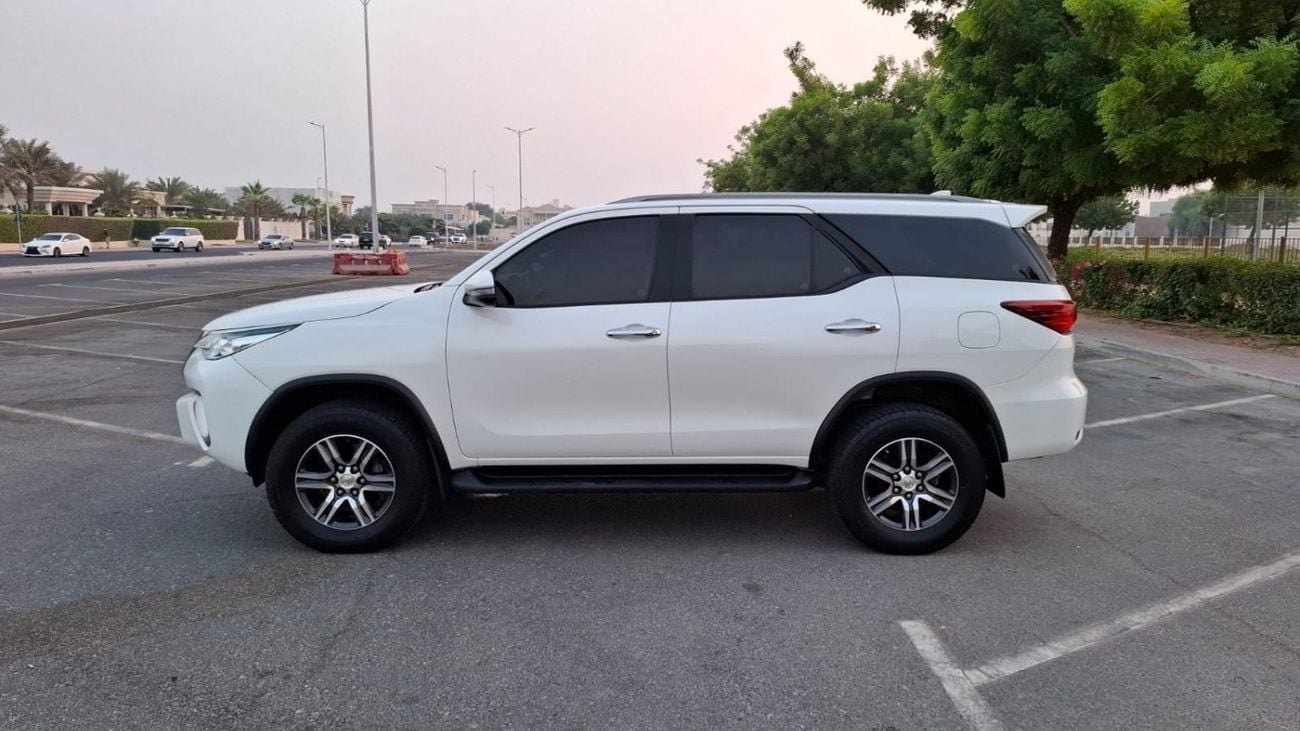 Toyota Fortuner EXR 2.7L (160 HP)