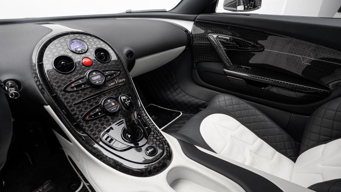 Bugatti Veyron Linea Vivere By Mansory - 1 of 2