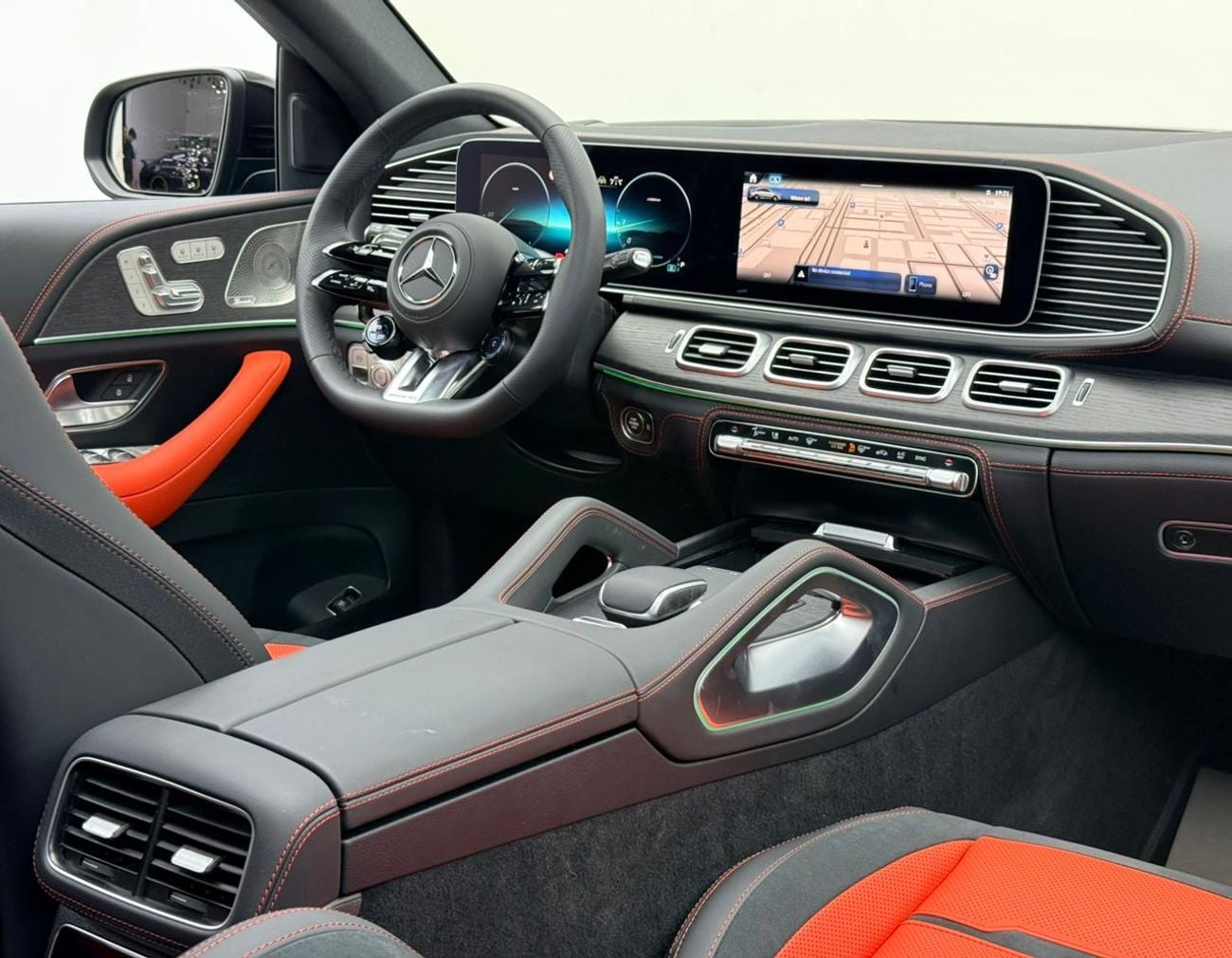 Mercedes Benz GLE53 AMG COUPE 4MATIC+ 2026 Mercedes Benz GLE53 AMG Coupe, 2031 MB Warranty + Service Pack, Very Low Km, Fully Loaded, GCC