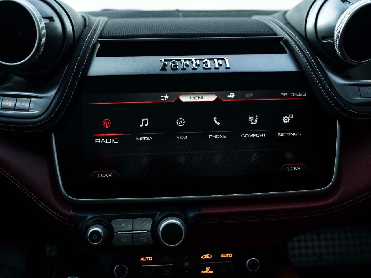 Ferrari GTC4 Lusso STANDARD