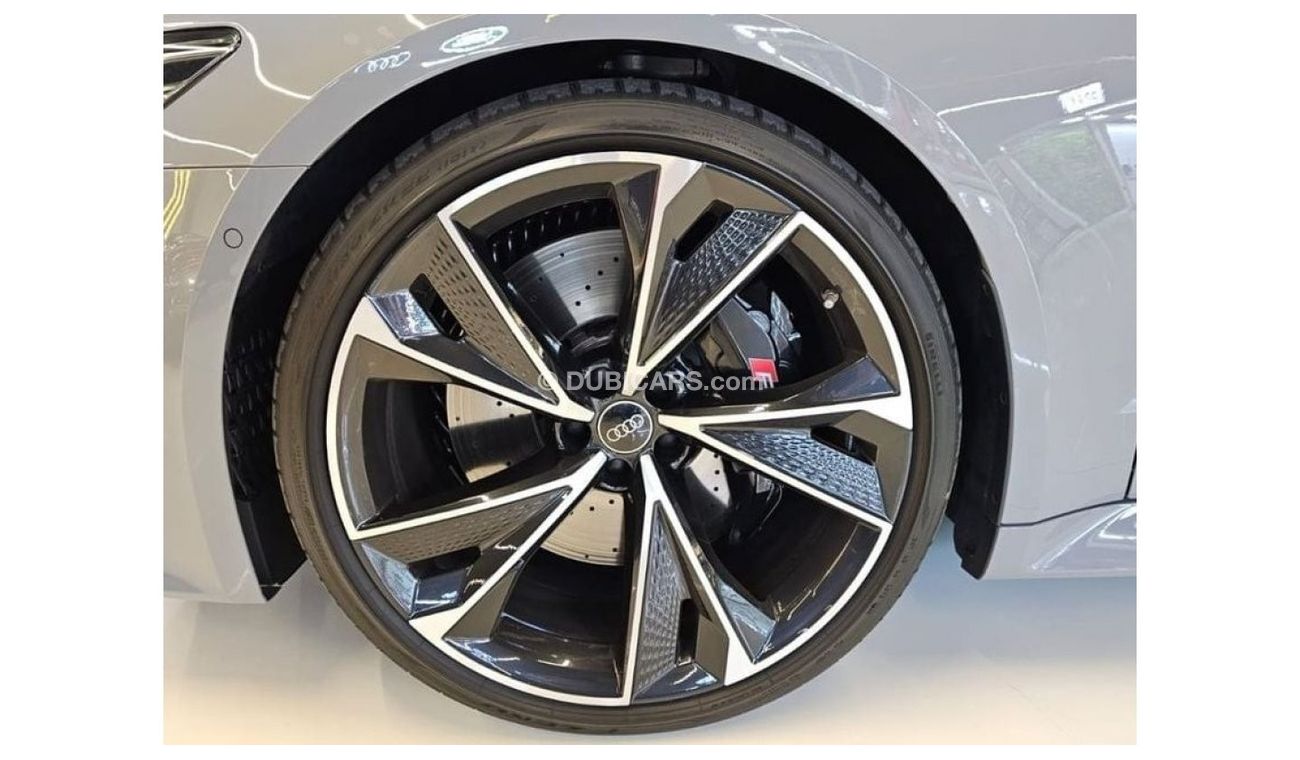 Audi RS7 TFSI quattro Audi RS7 /2022 / 12,000KM/GCC Dealer warranty and service