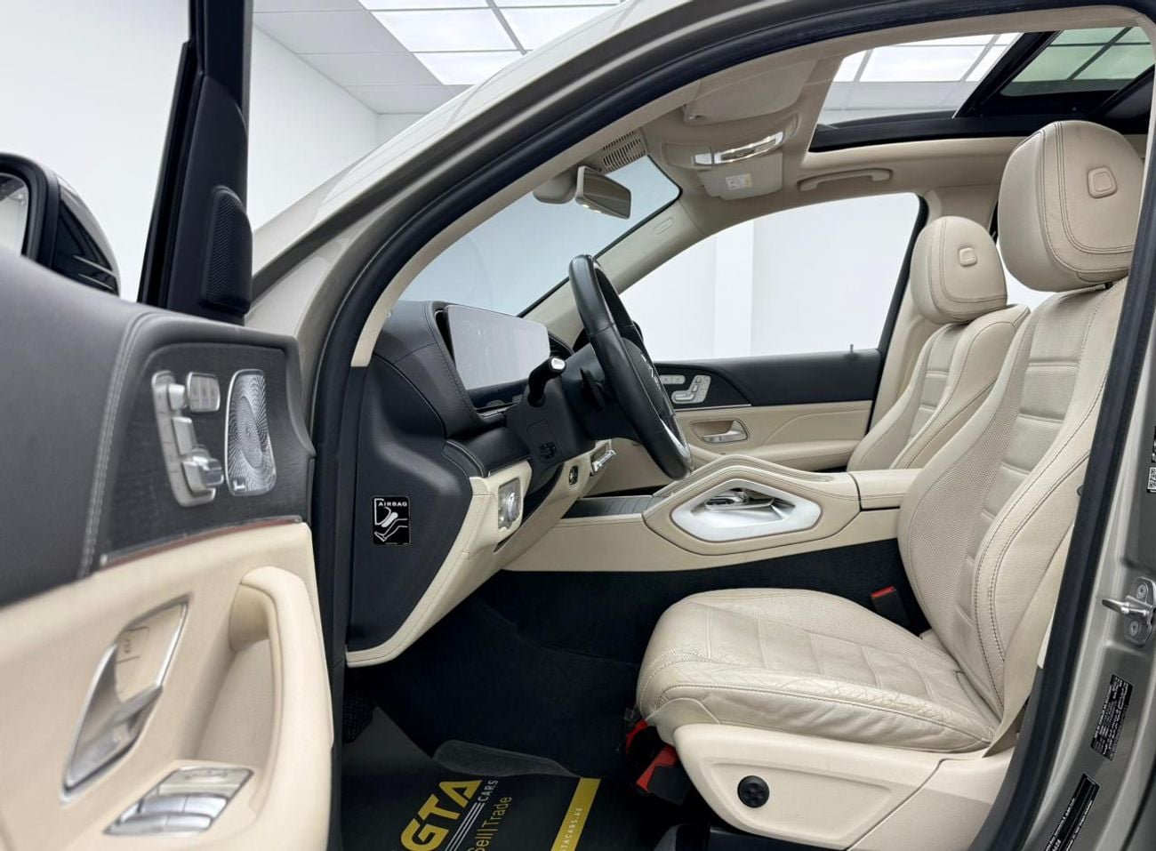 مرسيدس بنز GLE 450 2019 Mercedes Benz GLE450, Warranty, Full Service History, Excellent Condition, GCC