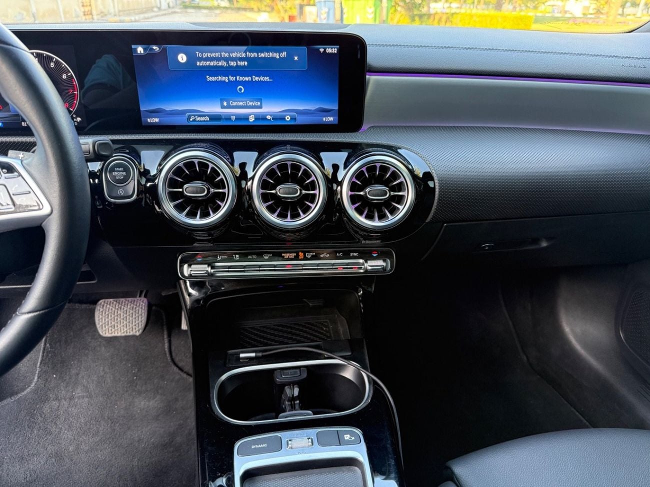 مرسيدس بنز CLA 250 Premium + 2.0L