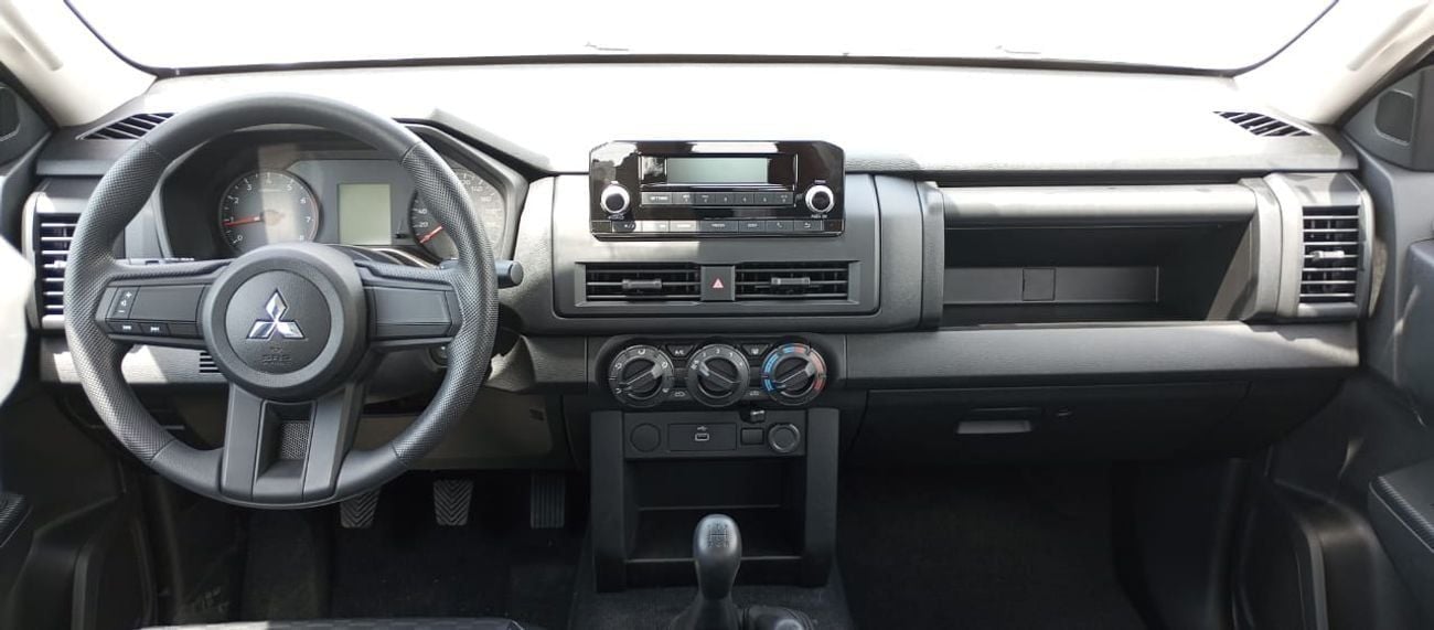 Mitsubishi L200 MITSUBISHI L200 2.4L GLS PETROL 4WD DC MT  ( 2026 MODEL)