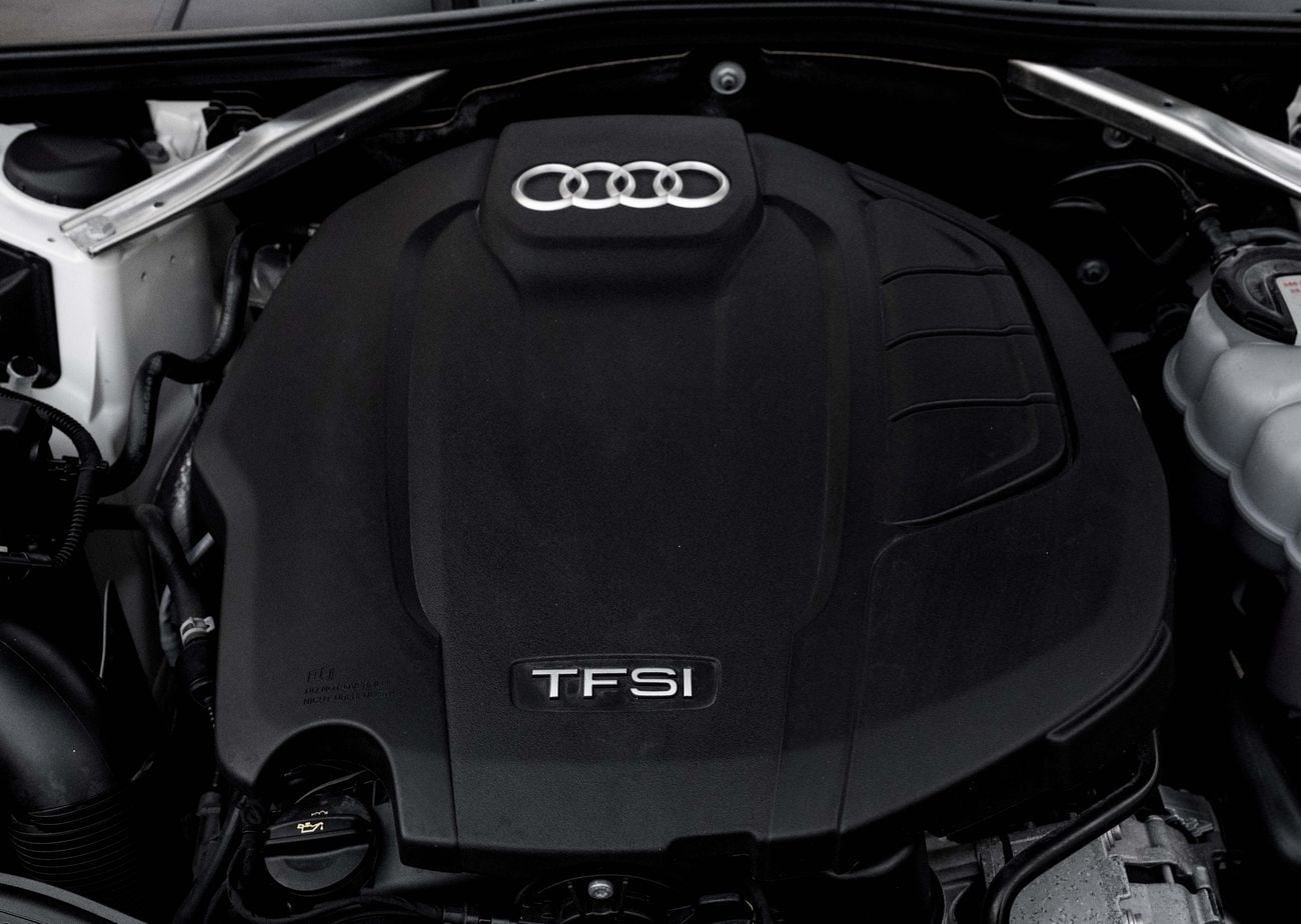 أودي A4 S-Line | 2,977 P.M | 0% Downpayment | Audi Warranty/Service!