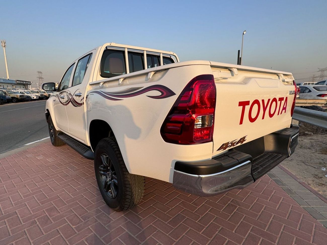 تويوتا هيلوكس Toyota Hilux 4x4 LZ AT