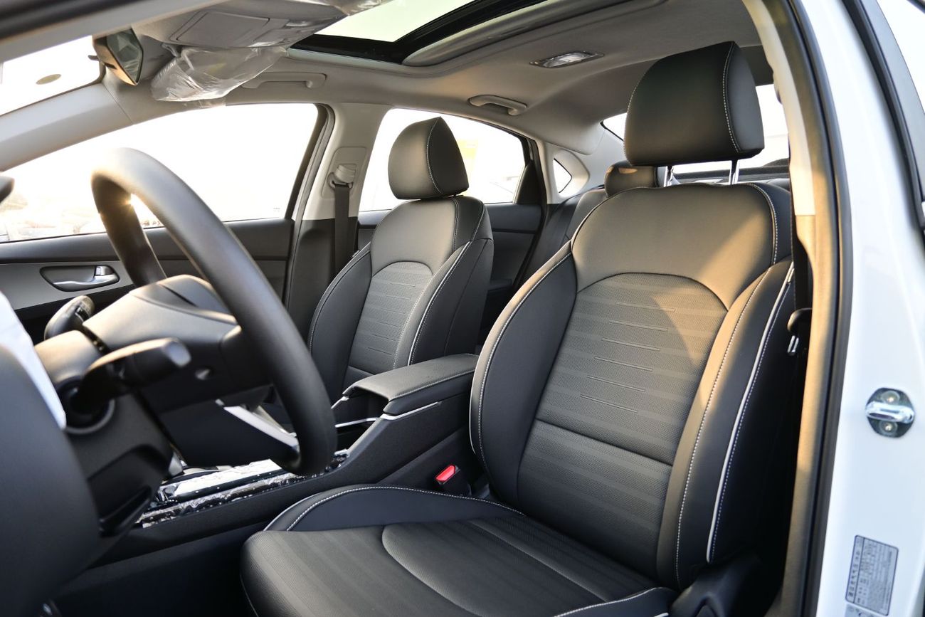 Kia K3 Kia K3 1.5L Petrol, Color White, Model 2025