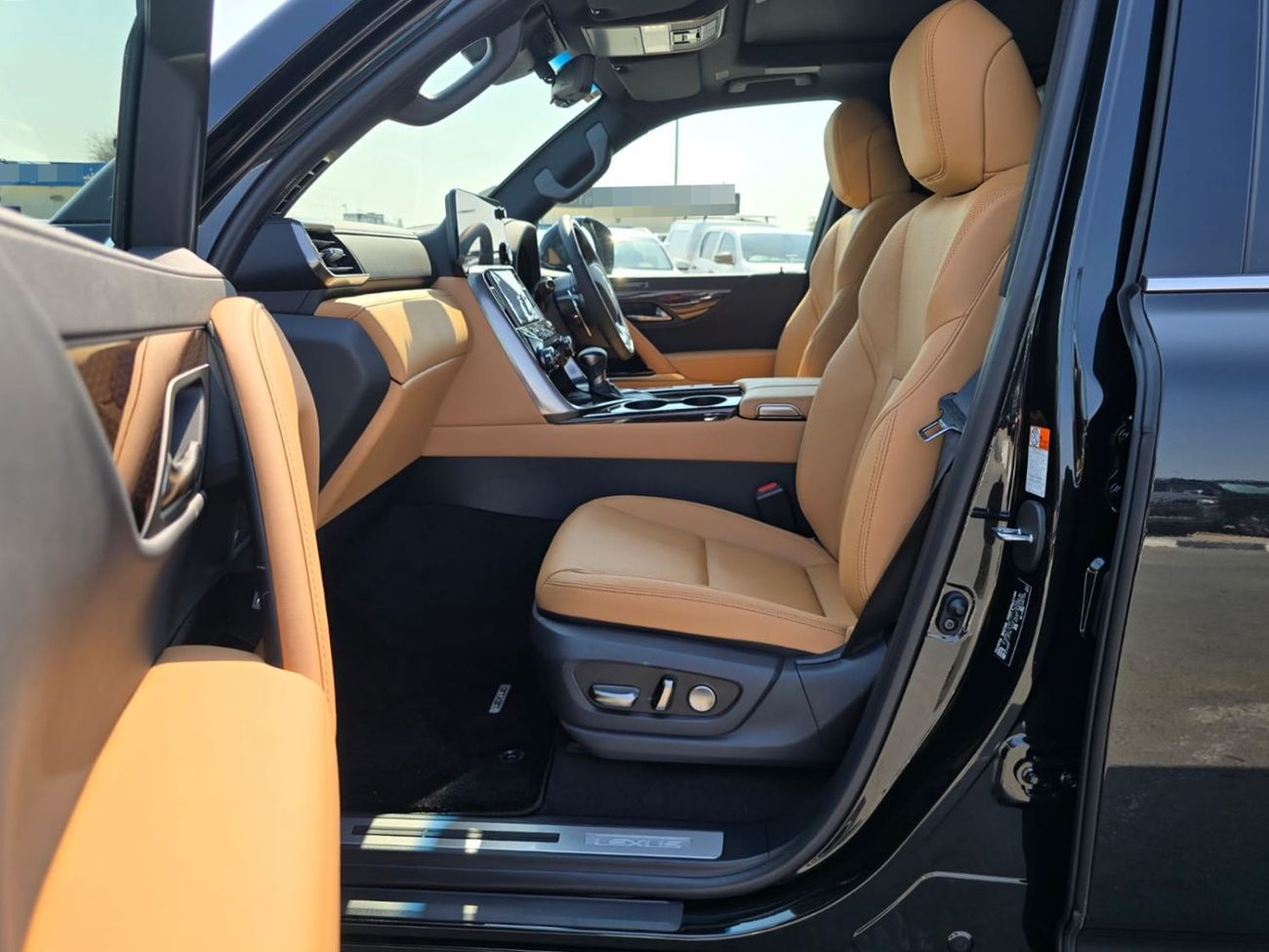 لكزس LX 500 LEXUS LX 500D BRAND NEW SUV RHD 2025 MODEL 3.3 L DIESEL AUTOMATIC(PM04842)