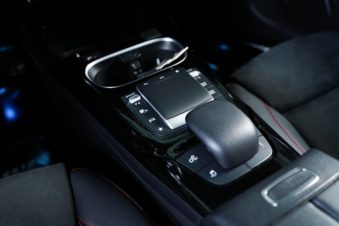 مرسيدس بنز A 35 AMG 4MATIC PREMIUM 4MATIC
