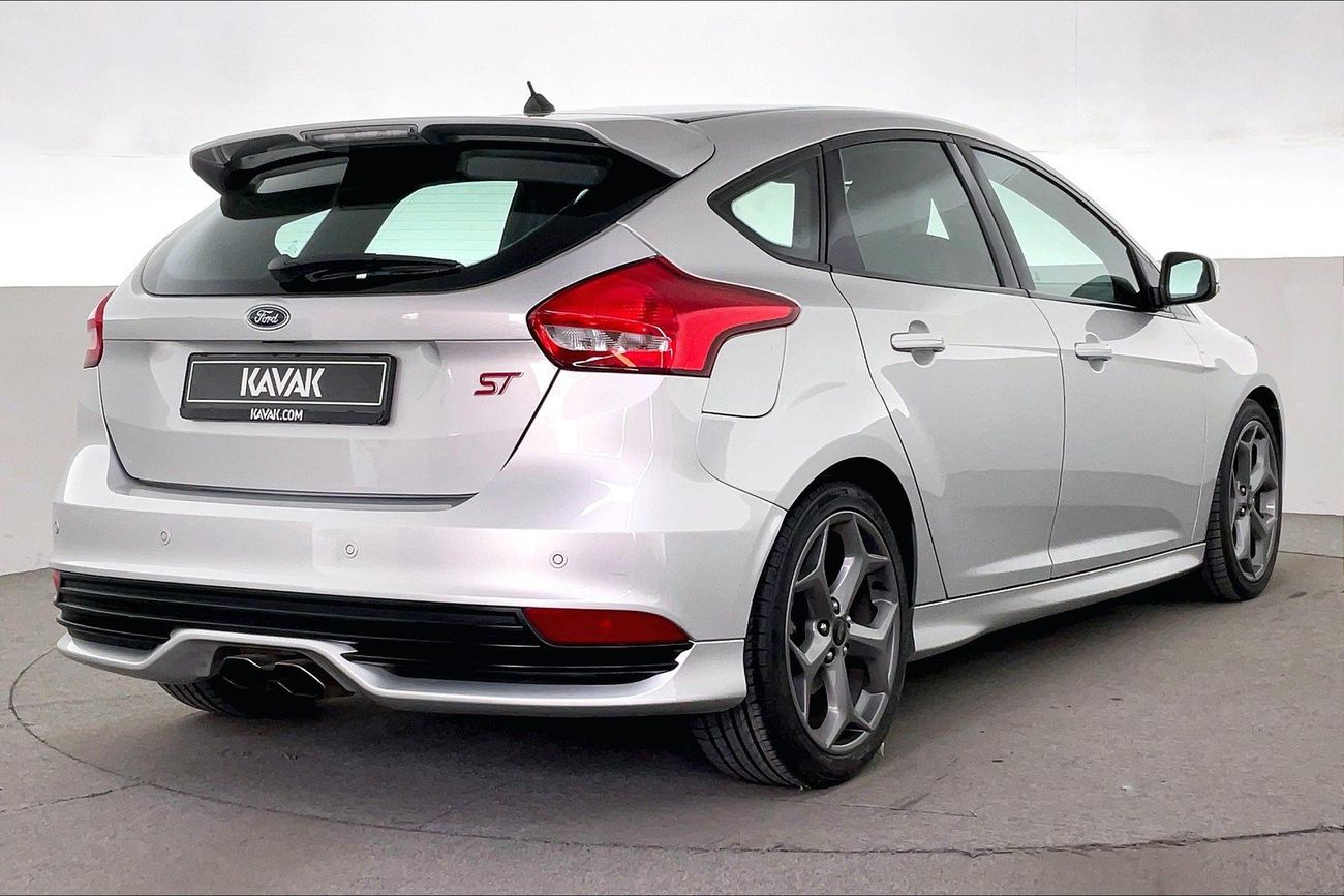 فورد فوكاس ST | شامل الضمان | 0 ﺪﻔﻋﺓ ﺃﻮﻟﻯ