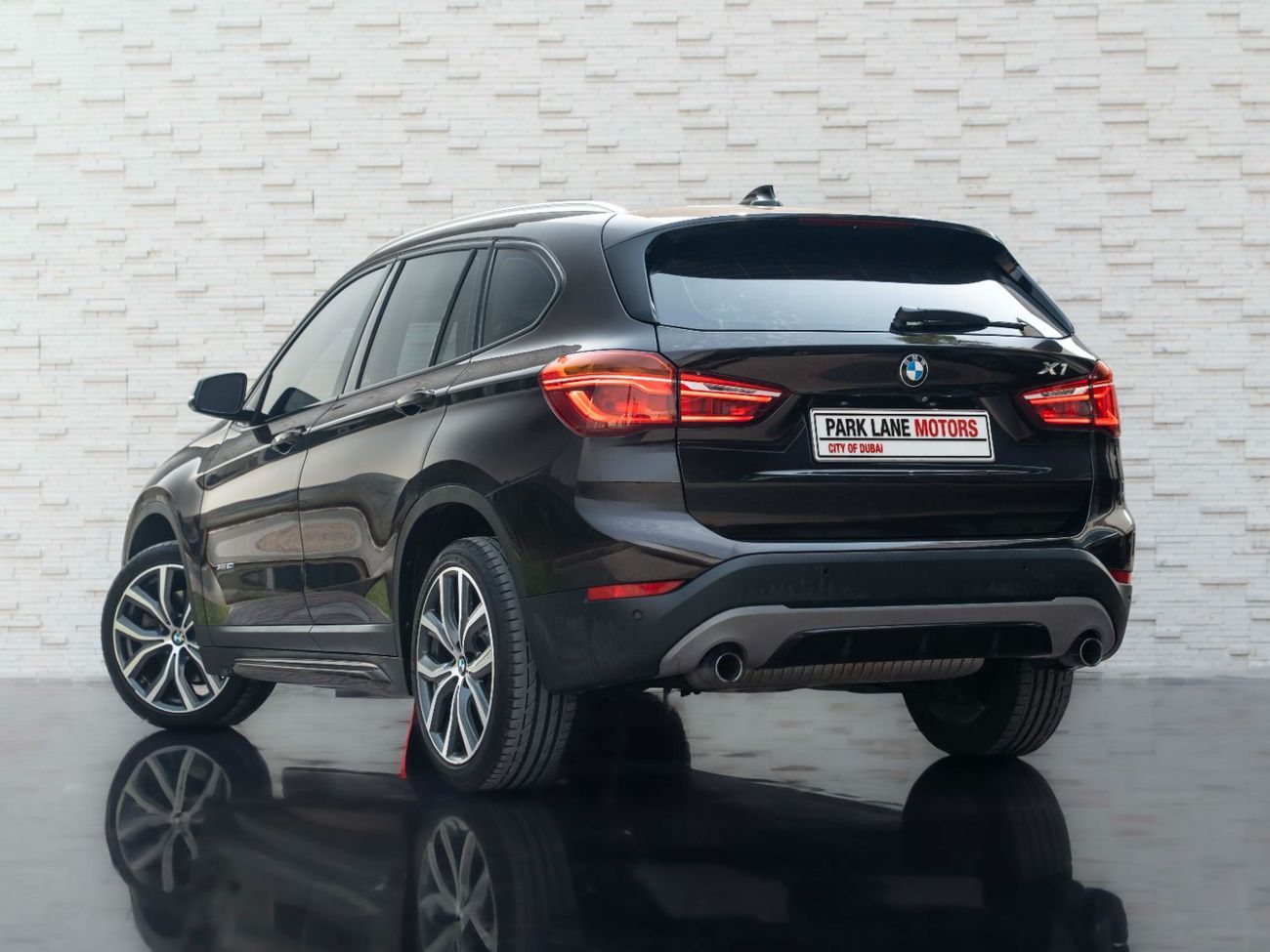 بي أم دبليو X1 sDrive 20i M Sport 2.0L