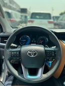 Toyota Fortuner SR5