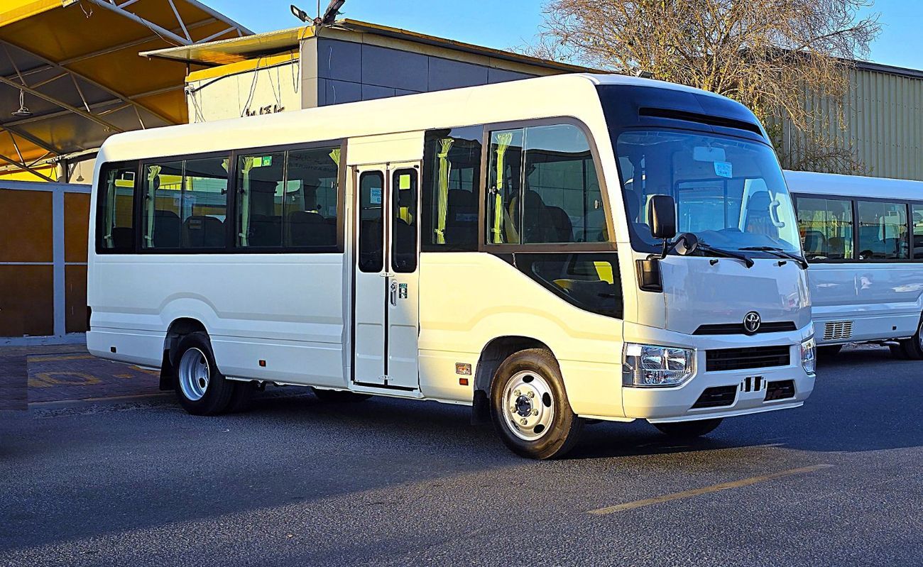 Toyota Coaster AL FUTAIM - TOYOTA COASTER PETROL 2.7 MT - AUTO DOOR - 23 SEATER  - 2025 MODEL - WHITE 
