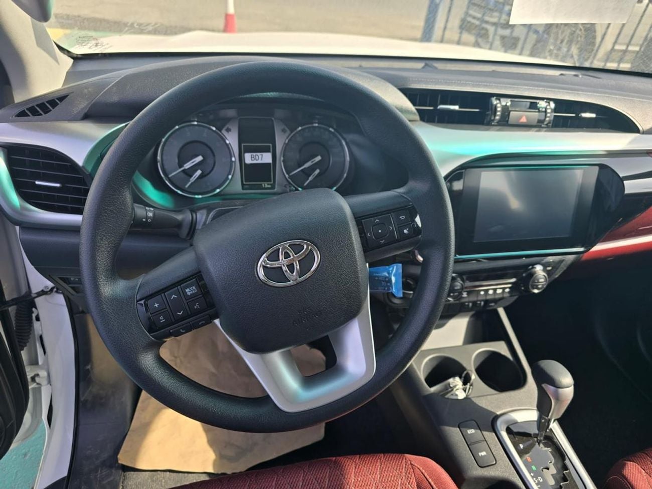 Toyota Hilux Toyota Hilux 2.4L Diesel AT Full Option 2026 – Full Option | 2.4L Diesel | Automatic