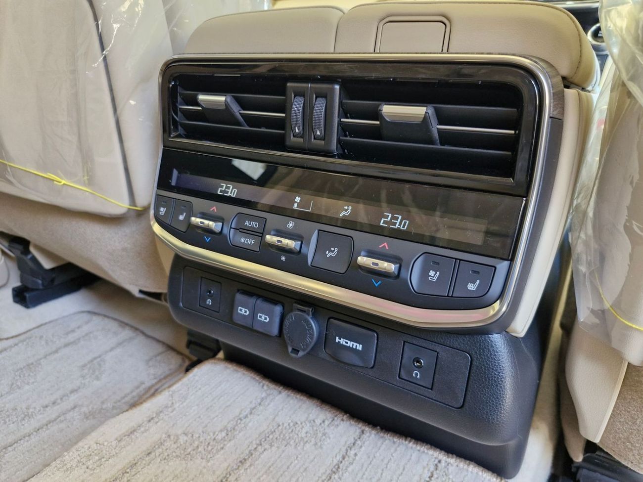 تويوتا لاند كروزر 2026 RHD LAND CRUISER ZX 300 3.5L PETROL BRAND NEW 0KM