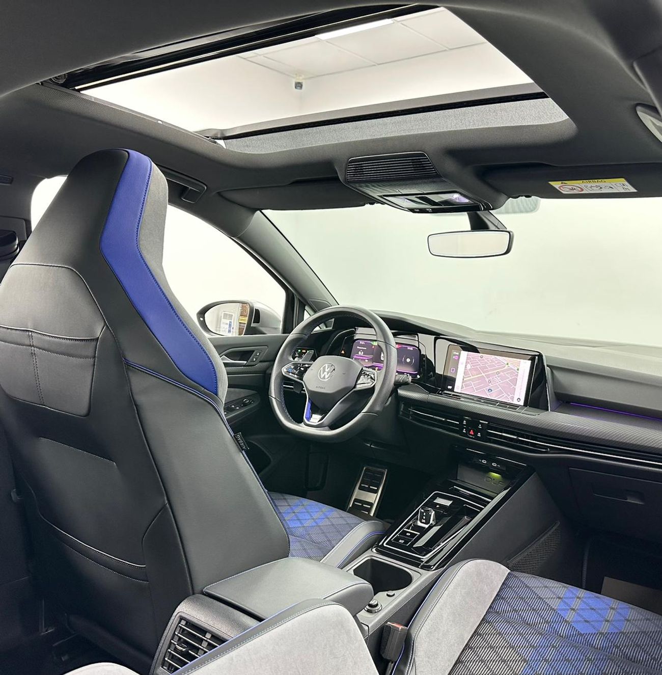 Volkswagen Golf R 2024 Volkswagen Golf R, 03/2029 Volkswagen Warranty, 3 Years Volkswagen Service Package, Volkswagen 