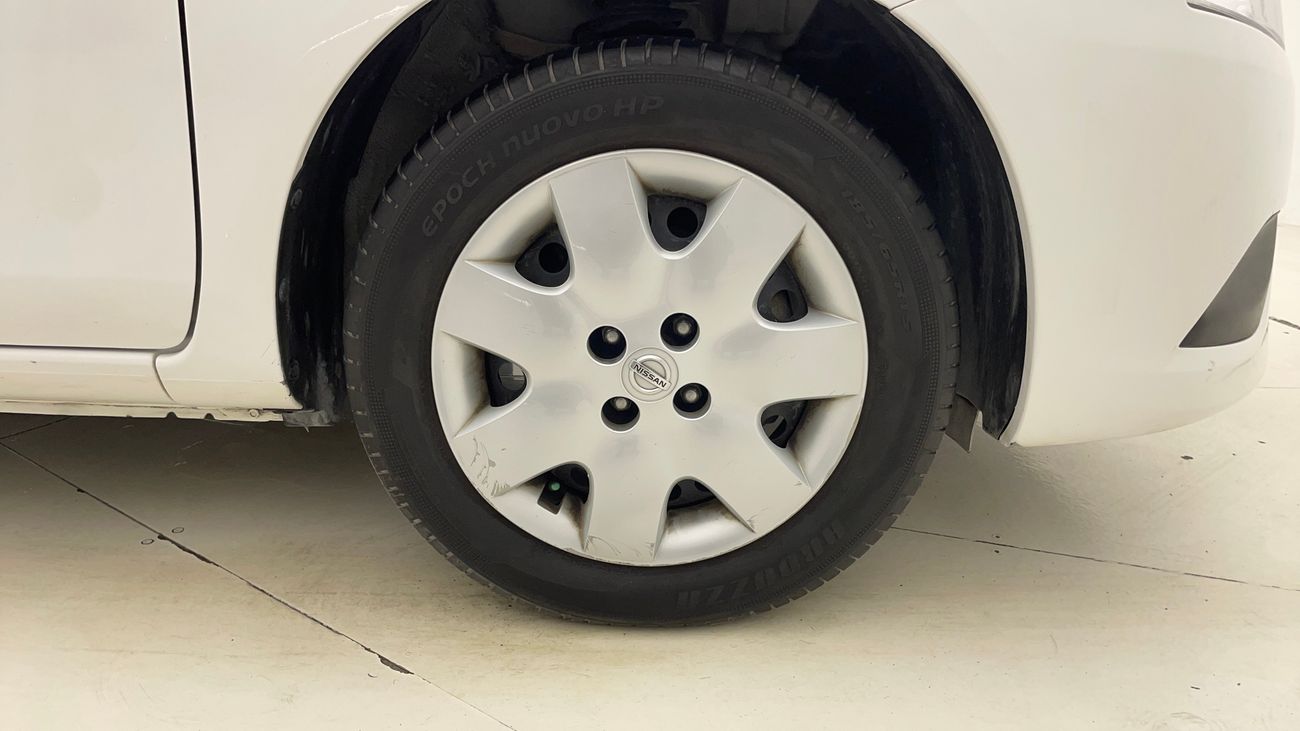 Nissan Sunny SV 1.5 | Zero Down Payment | Home Test Drive