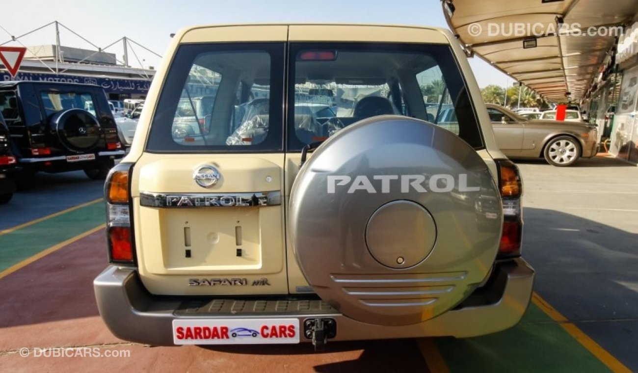 Nissan Patrol Safari 2 Door