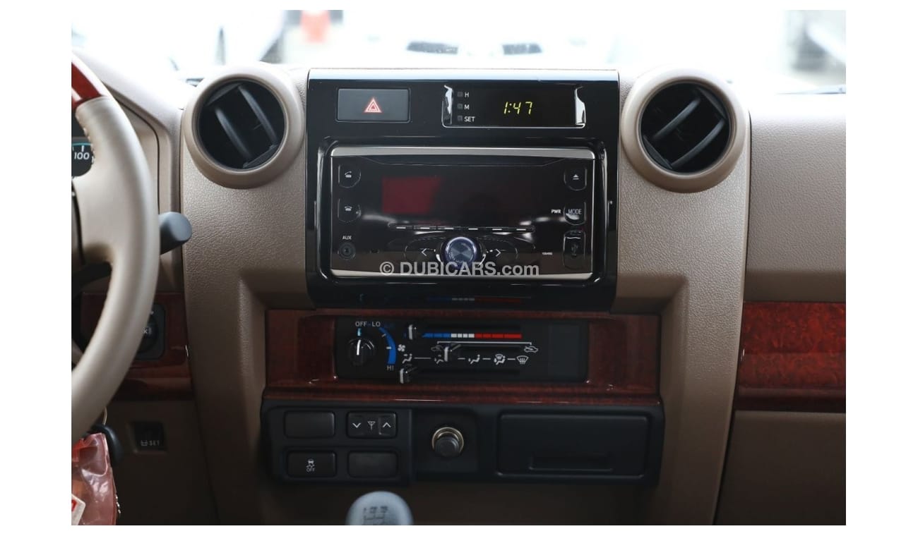 Toyota Land Cruiser Pick Up 2023 Toyota LC PUP 4X4 DC 4.5 With Diff Diesel Manual - Beige inside oak - Export only