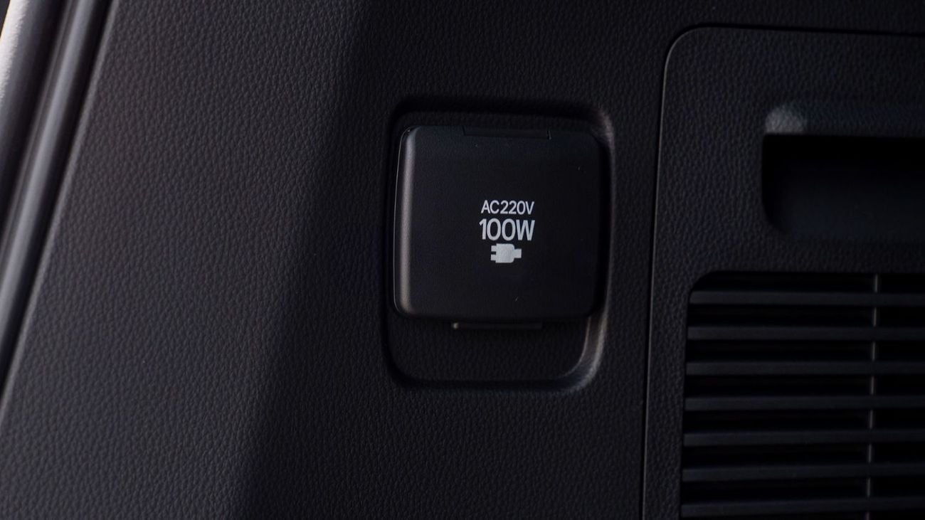 Toyota Land Cruiser LAND CRUISER VX 3.5L PETROL 2025