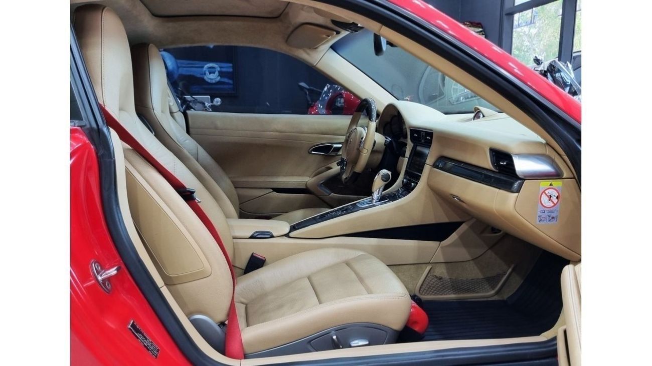 بورش 911 PORSCHE CARRERA 2014 GCC IN BEATIFUL CONDITION FOR 195K AED ONLY