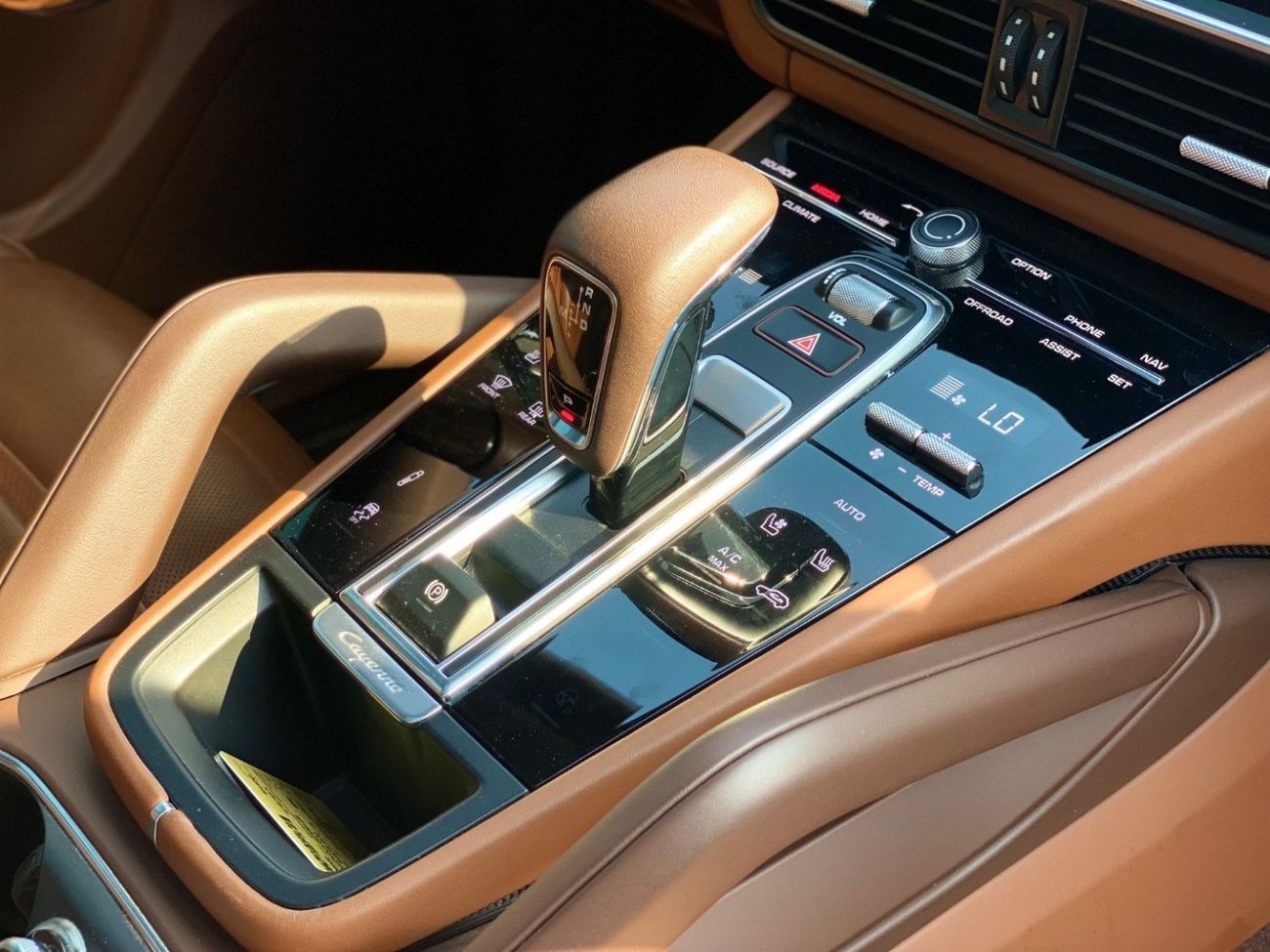 Porsche Cayenne Base Coupe