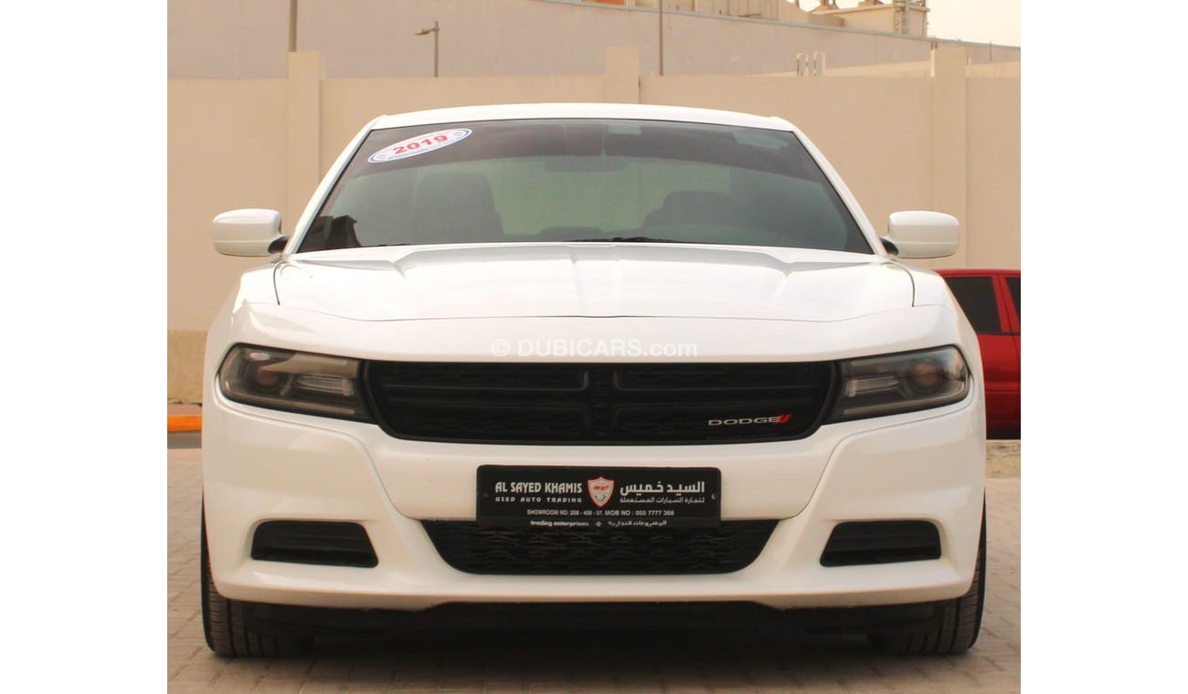 دودج تشارجر 3.6L SXT (متوسط) دودج تشارجر 2019 الفئة 2 خليجي بحالة ممتازة