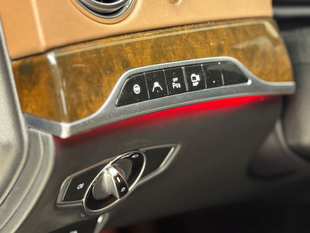 مرسيدس مايباخ مايباخ S500