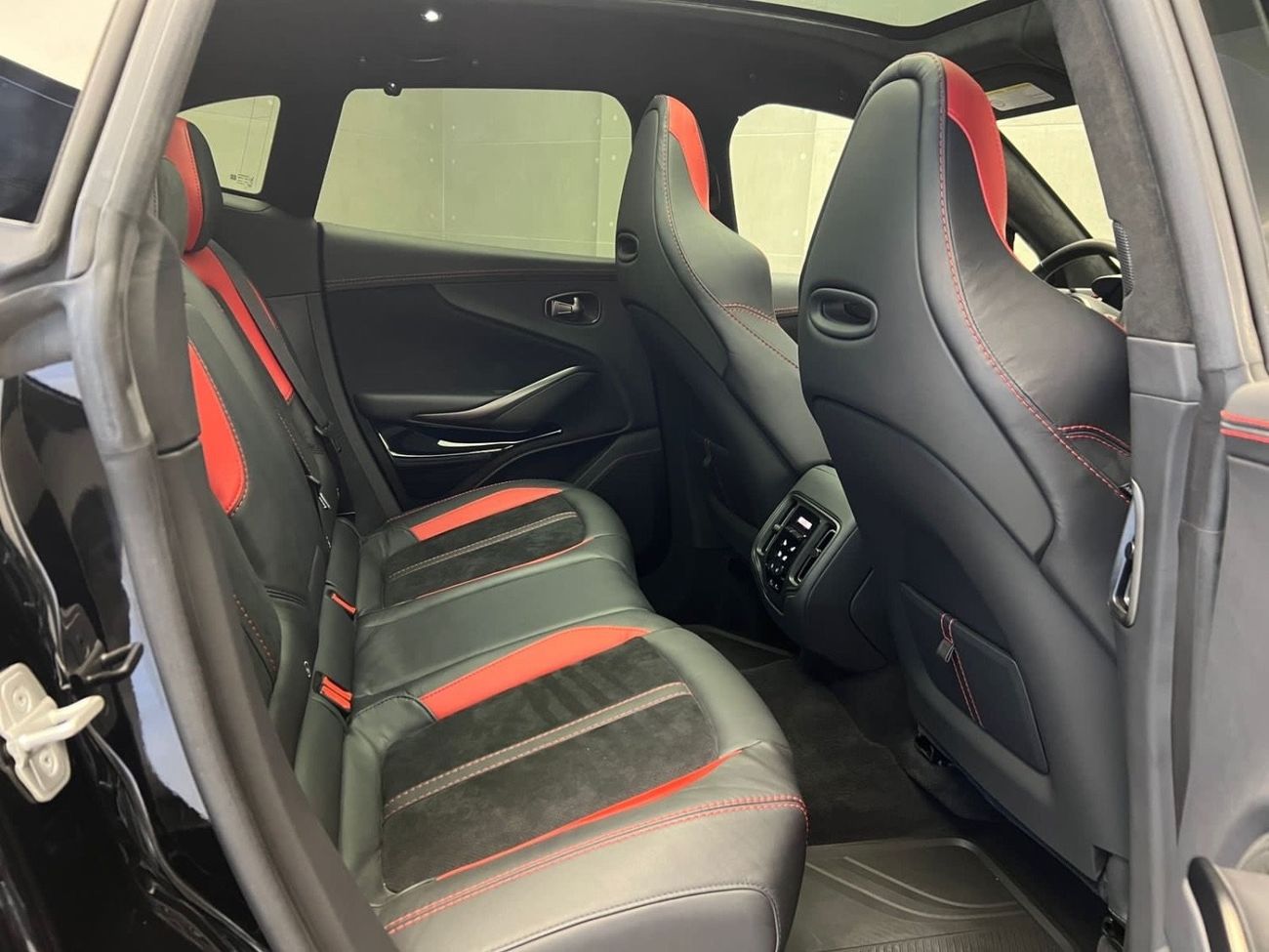 Aston Martin DB7 Aston Martin