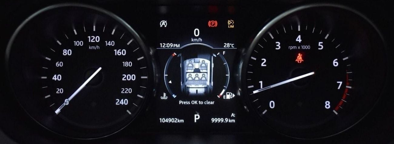 Land Rover Discovery Sport EXCELLENT DEAL for our Land Rover Discovery Sport HSE ( 2018 Model ) in Black Color GCC Specs