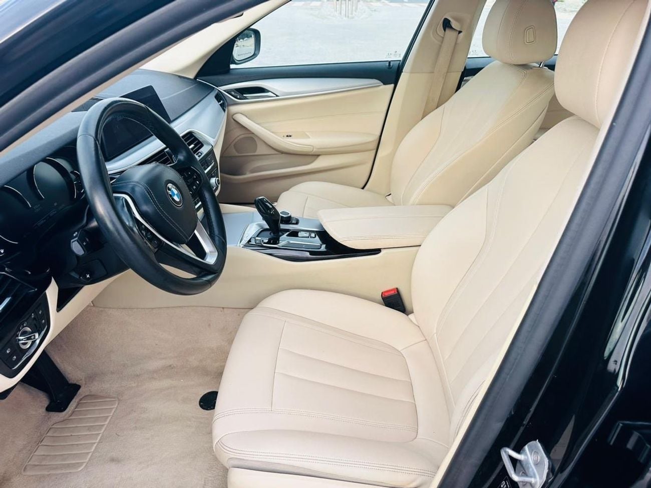 BMW 520i
