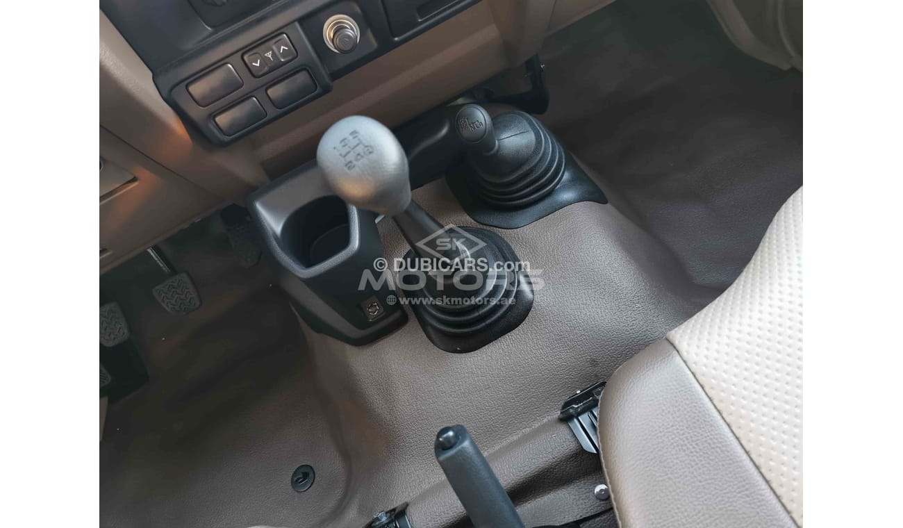 Toyota Land Cruiser 70 4.2L Diesel, 16" Alloy Rims, 4WD Gear Box, Xenon Headlights, CODE - HTLX76