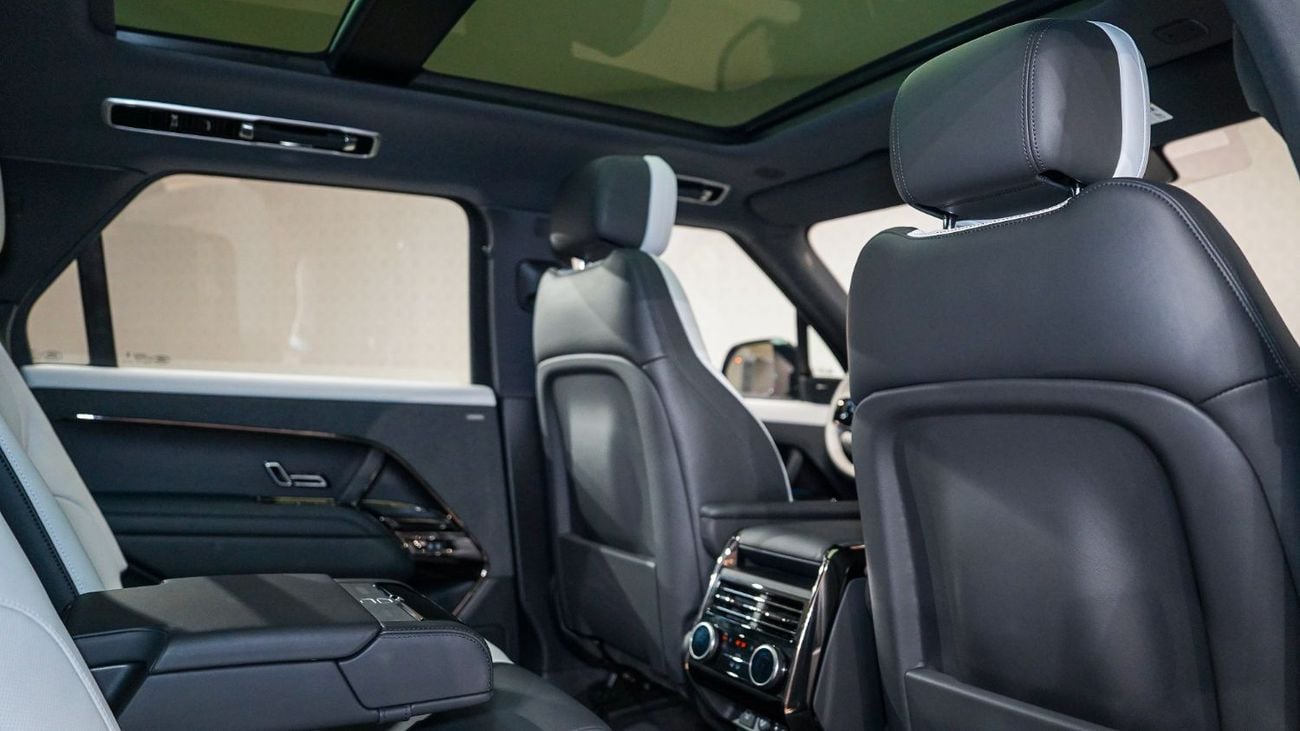 Land Rover Range Rover Sport Dynamic HSE P400 3.0L | AED 6,590 PM | Warranty Nov-2028 | GCC