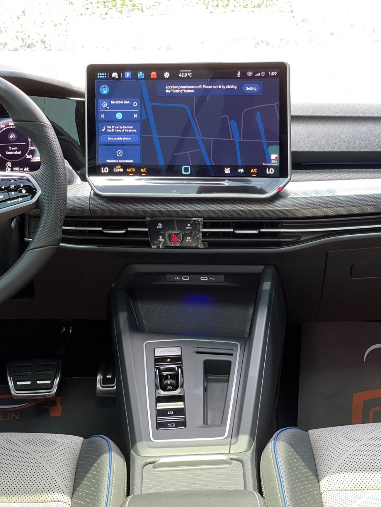 فولكس واجن جولف ار Base 2.0T