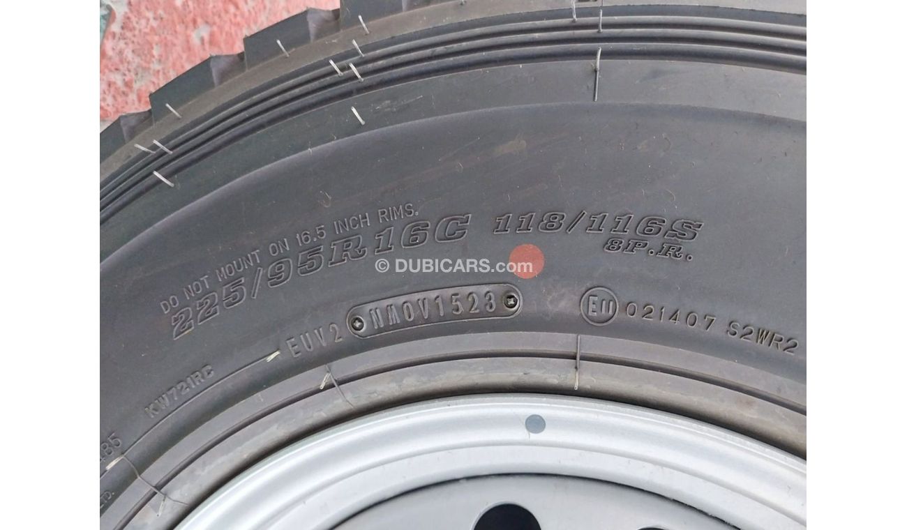 Toyota Land Cruiser Pick Up single Cabin 4.5L Diesel M/T 4X4 Beige color with Winch