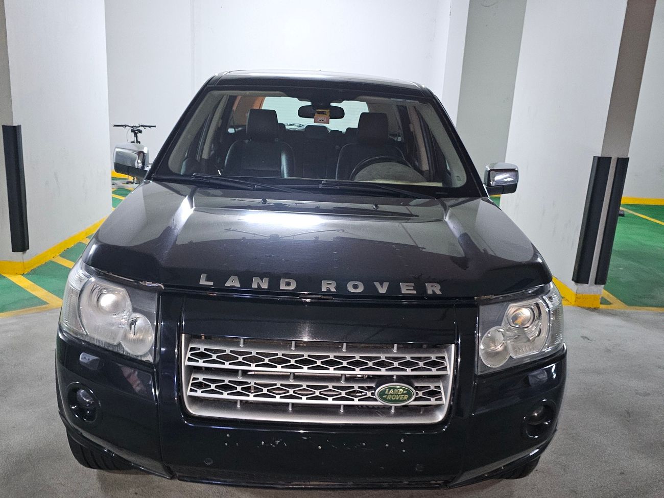 Land Rover LR2 HSE i6