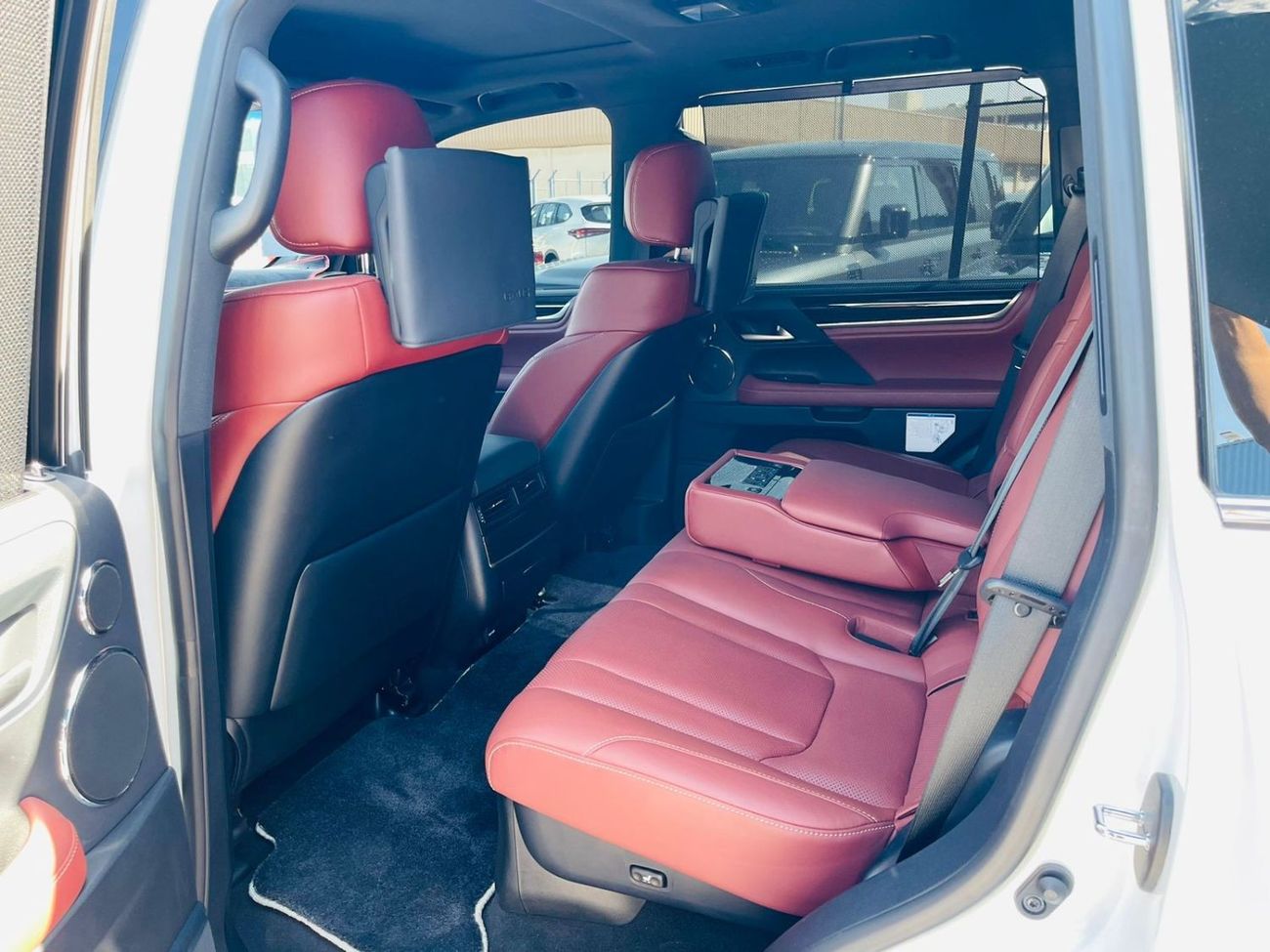 Lexus LX 570 LEXUS LX570 SPORT 27/08/2025 UNTILL WARRANTY FROM ALFUTTAIM